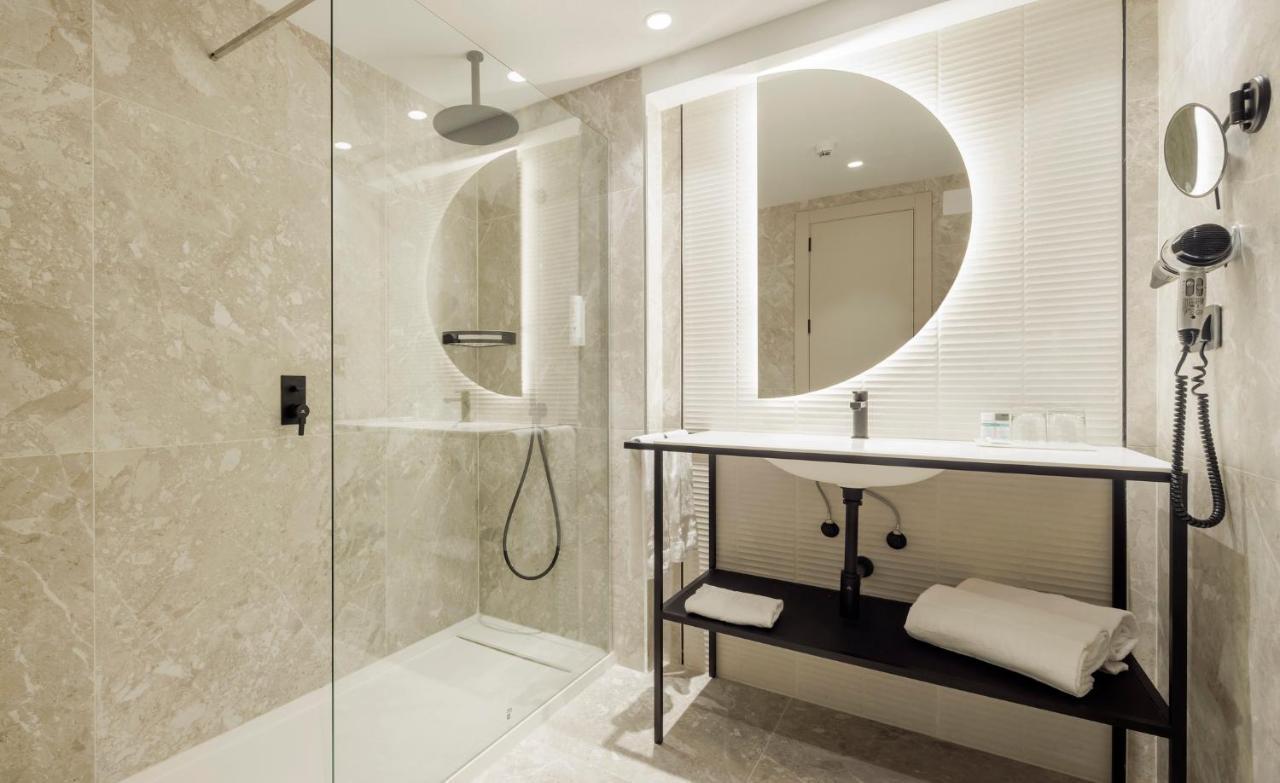Single Room,1562928610:JPEG