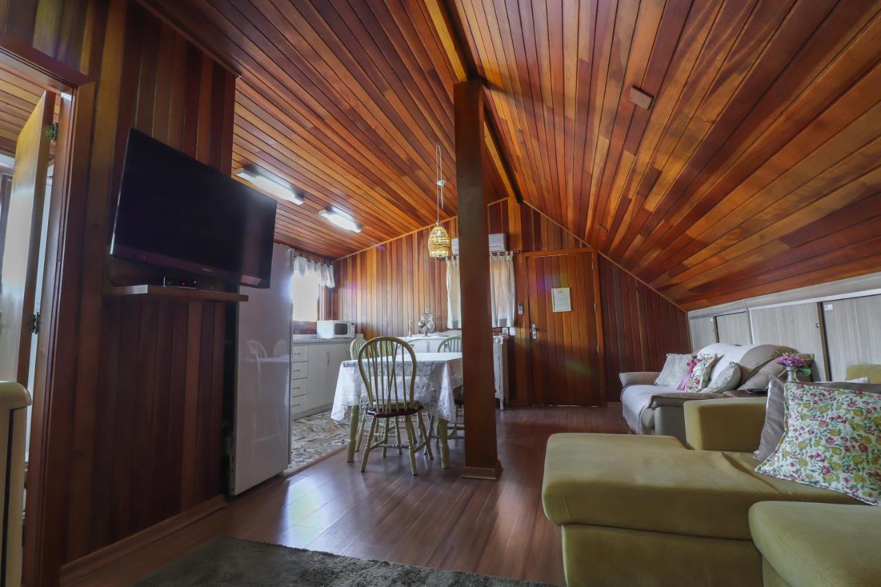 Superior Family Room,1234358255:JPEG