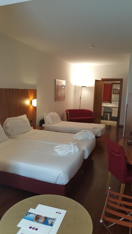 Triple Room,770070958:JPEG