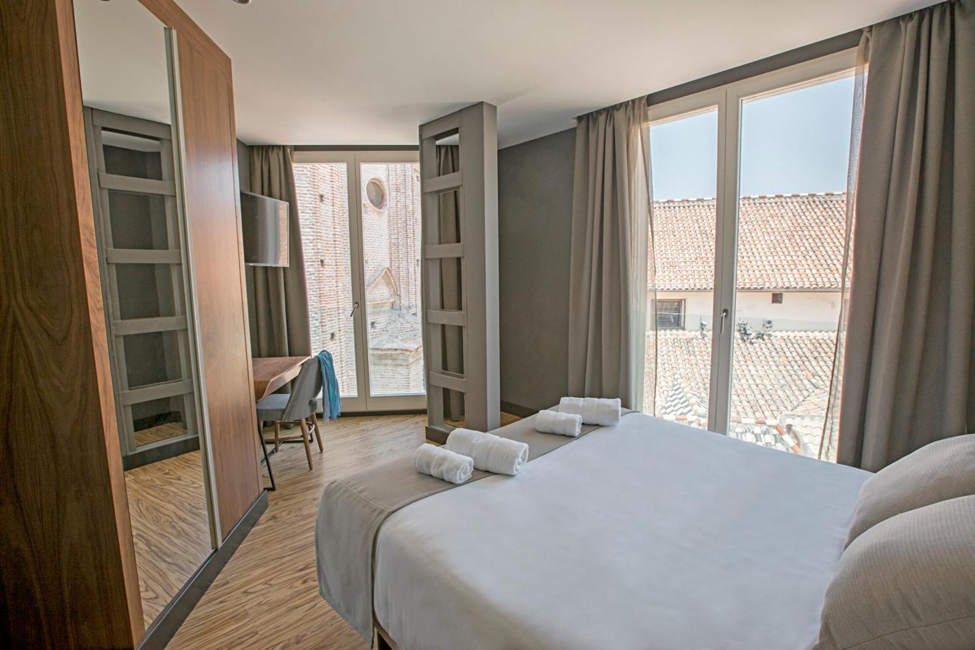 Superior Double or Twin Room Views