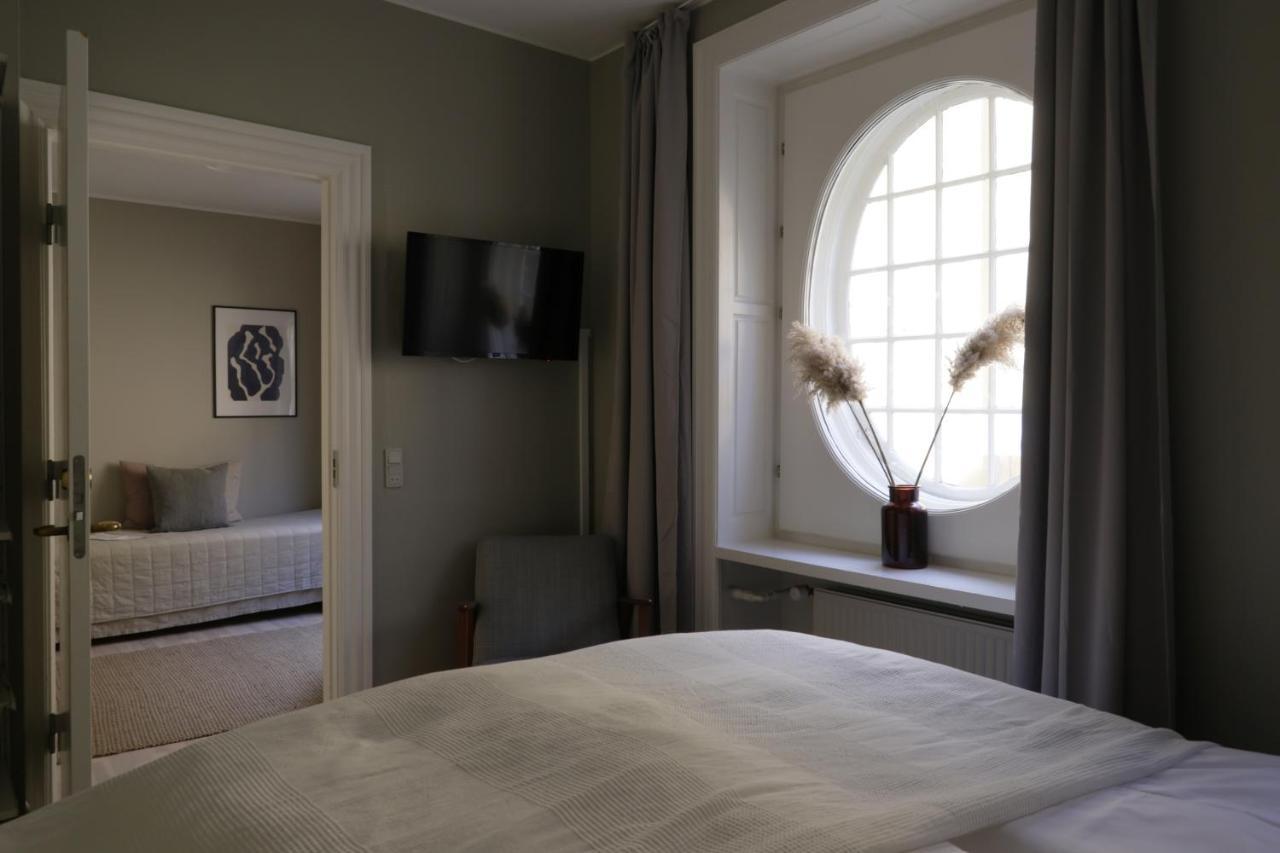 Junior Suite,1433920624:JPEG