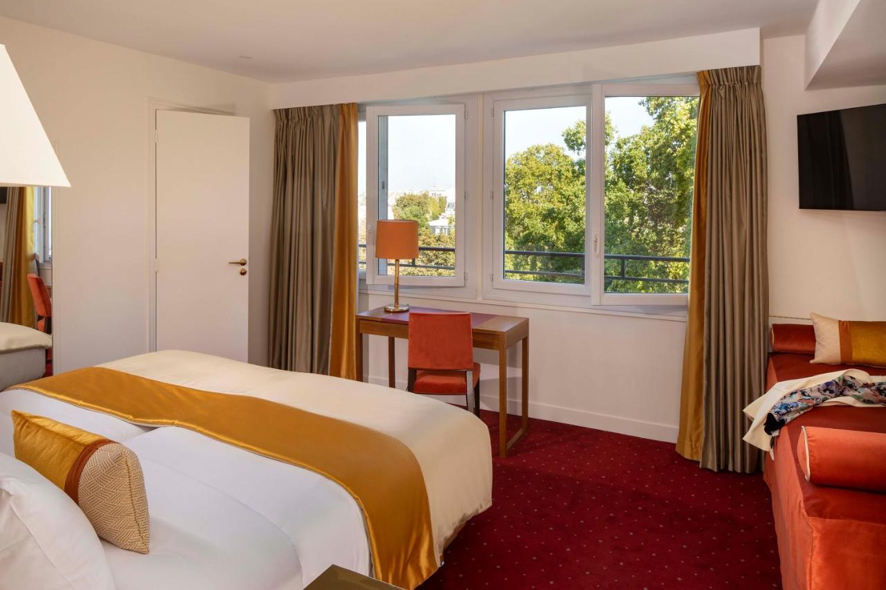 Deluxe Suite Garden View