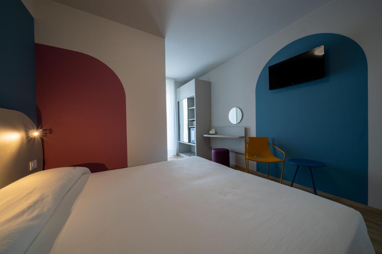 Double or Twin Room Balcony,1240575814:JPEG