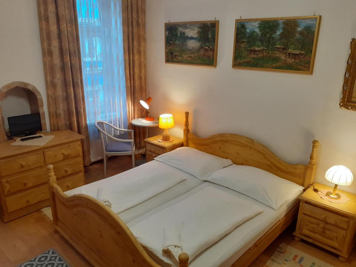Triple Room,1245229882:JPEG