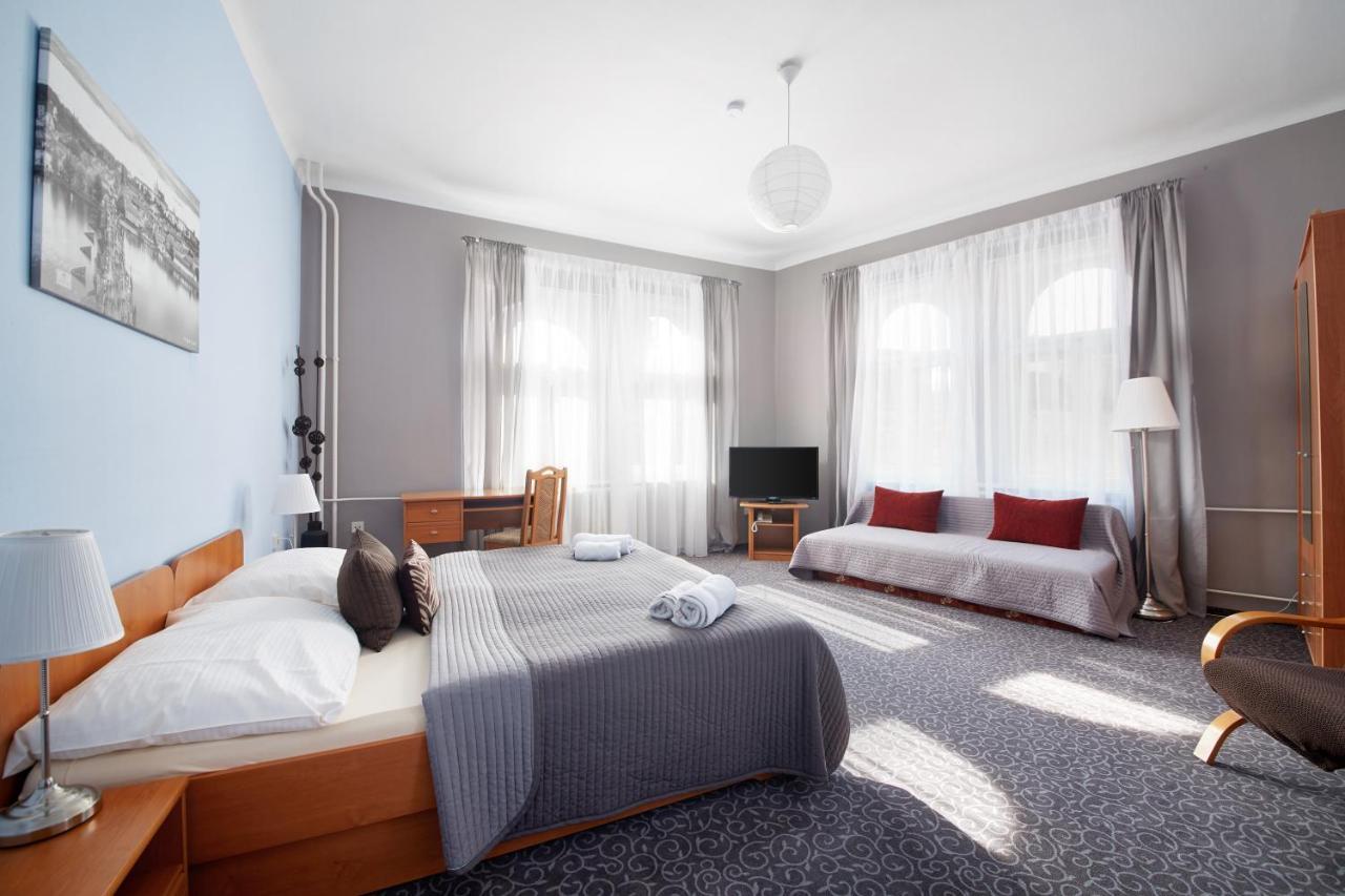Double or Twin Room,663887076:JPEG