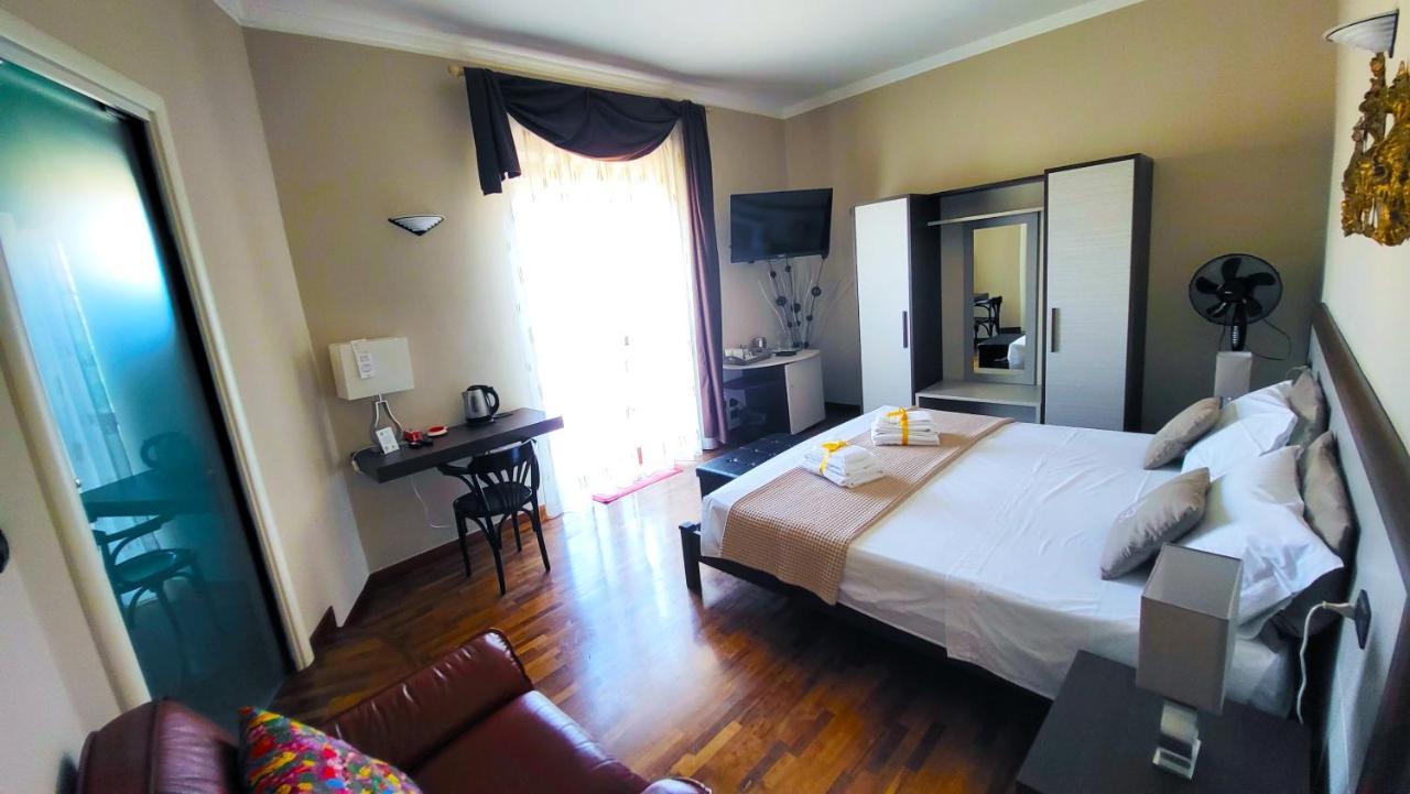 Superior King Room Balcony,1243732798:JPEG