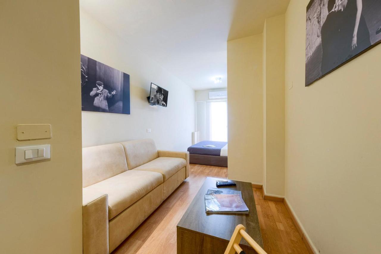 Double Room Private External Bathroom