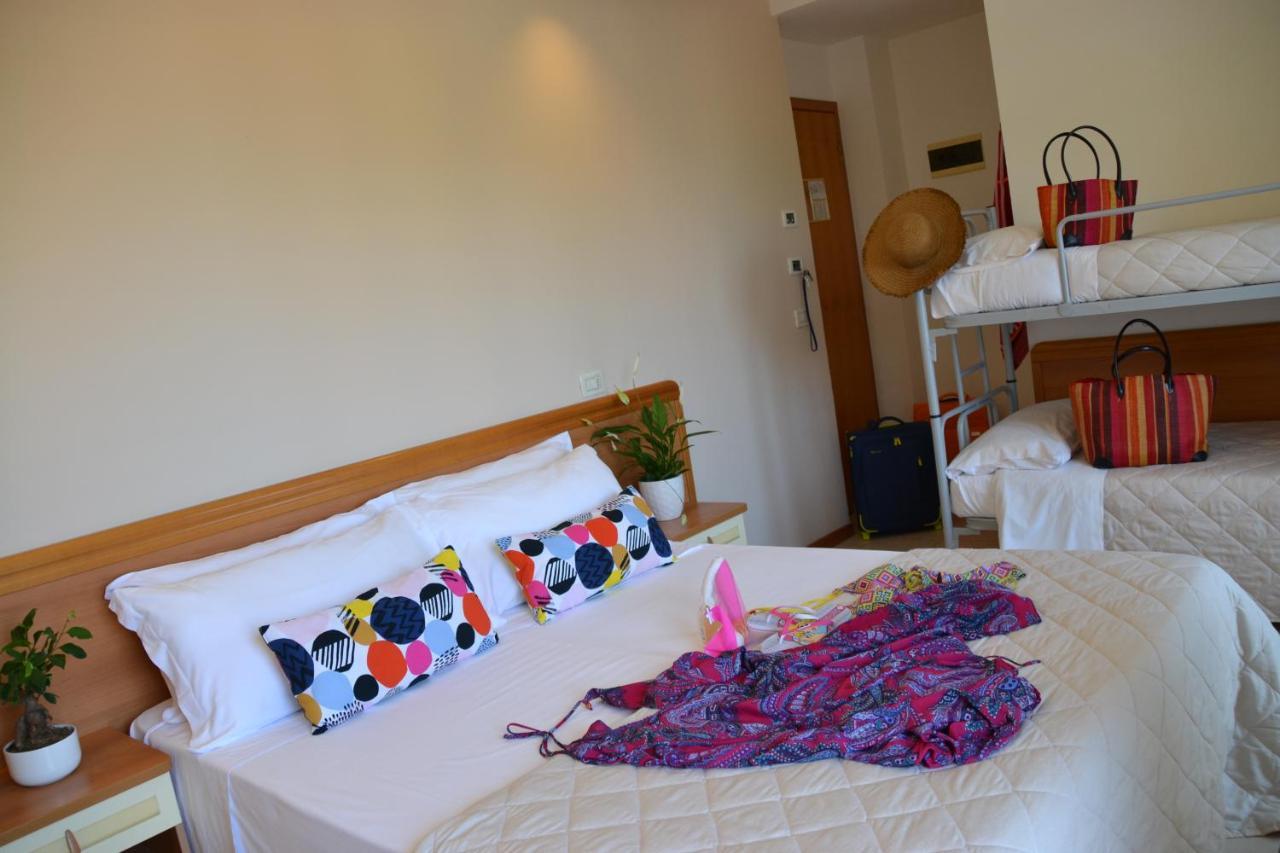 Quadruple Room,1246277674:JPEG