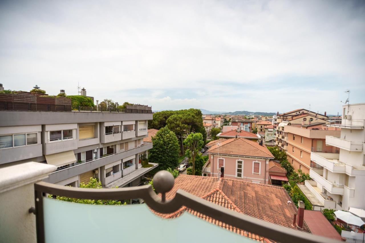 Family Suite Balcony