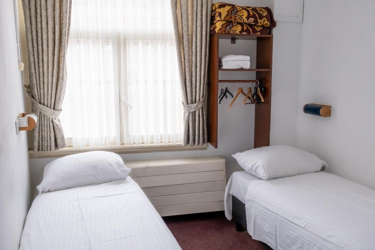 Budget Twin Room,1246978093:JPEG