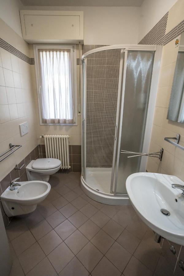 Two-Bedroom Apartment,1247650105:JPEG