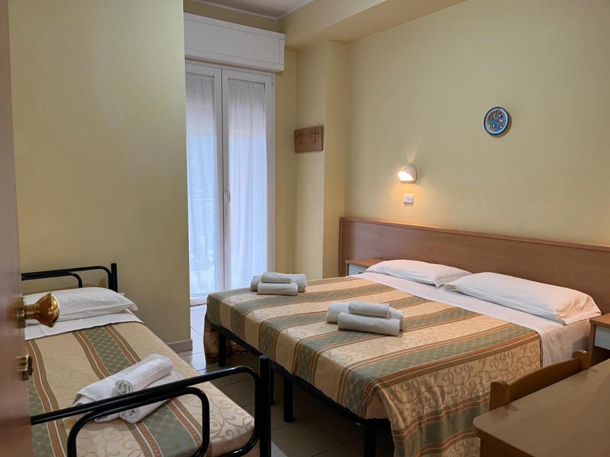 Triple Room Balcony,1248110962:JPEG