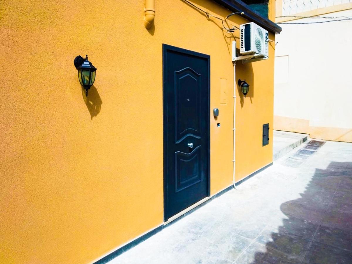 One-Bedroom House,1248295024:JPEG