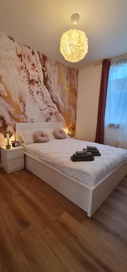 Deluxe Double Room,1249825750:JPEG