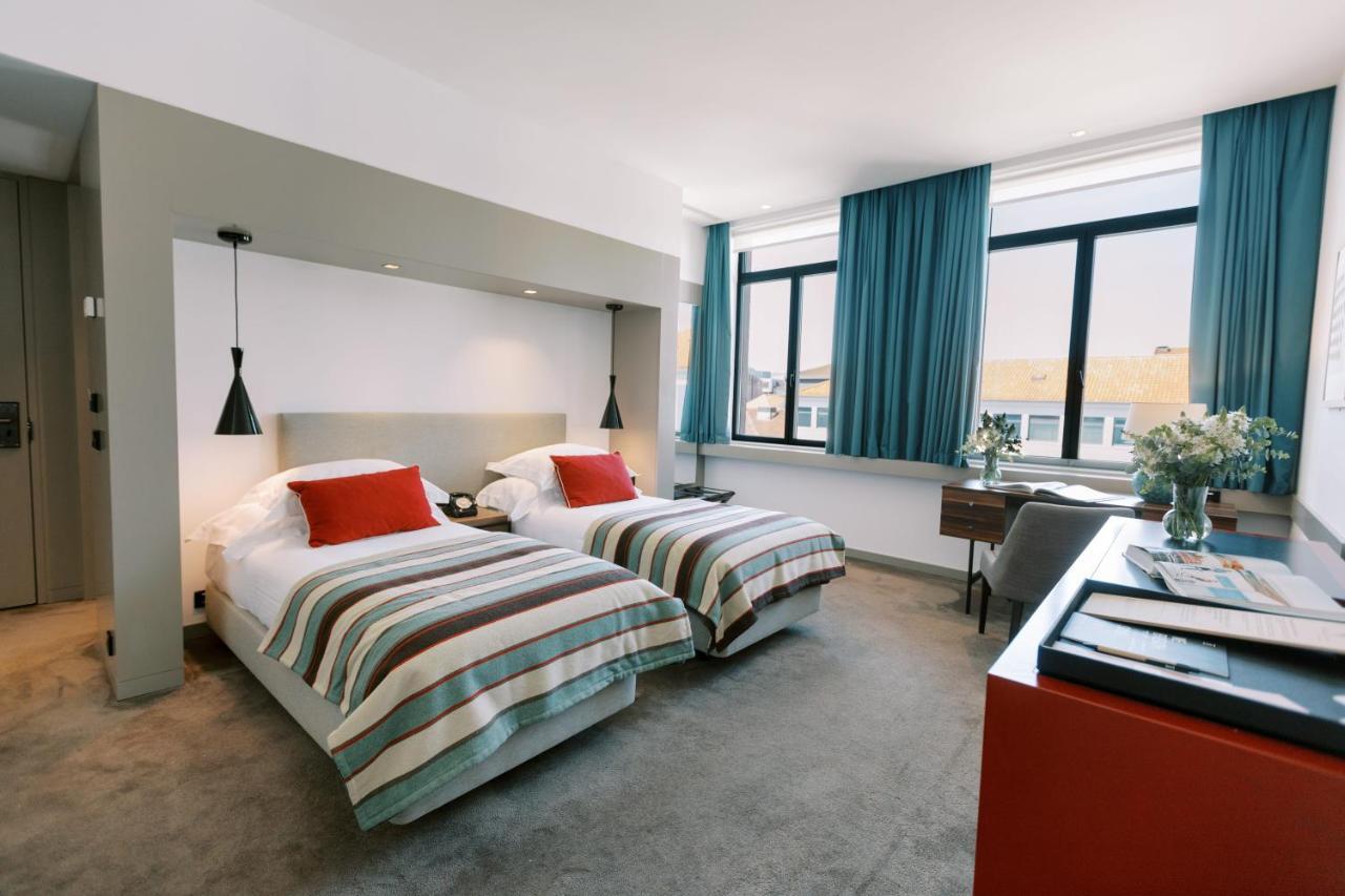 Twin Room,1257139498:JPEG