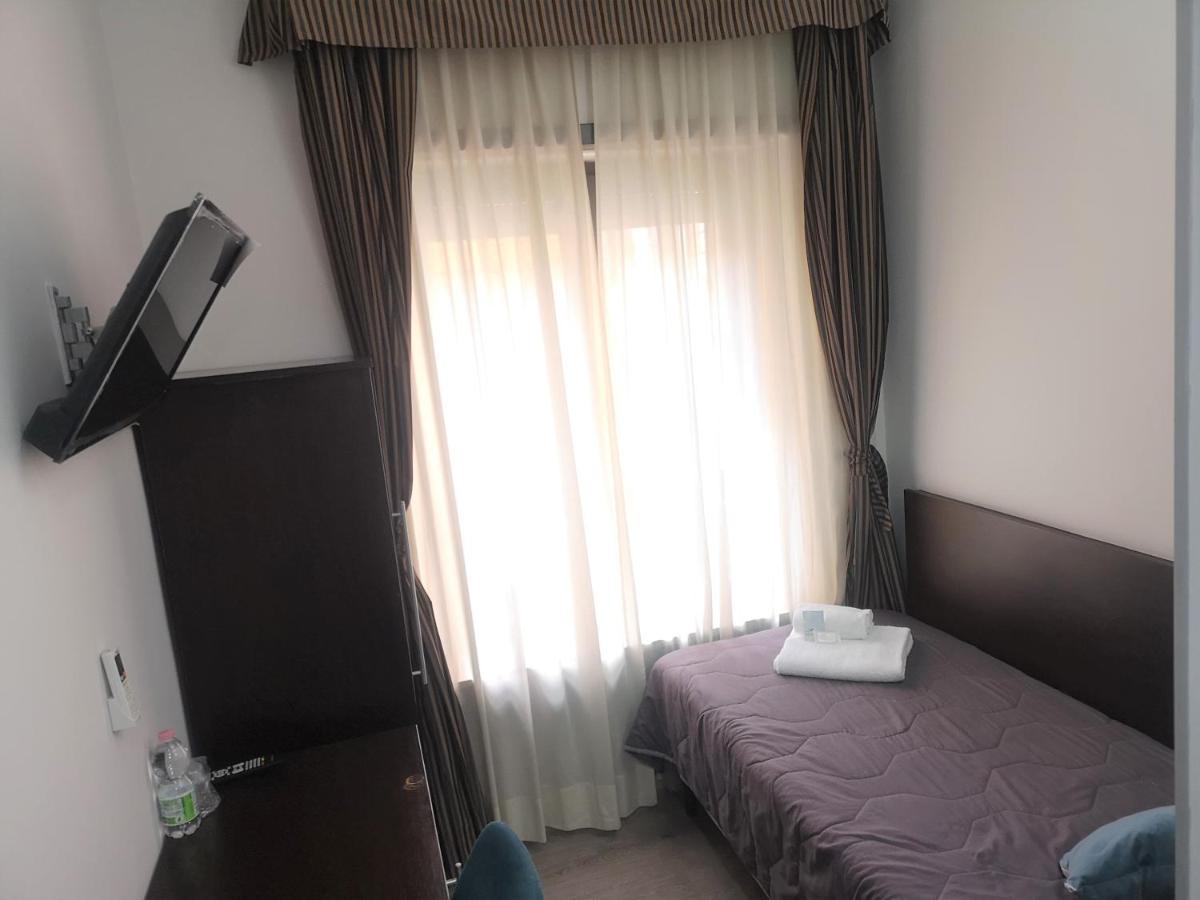 Single Room,1251687022:JPEG
