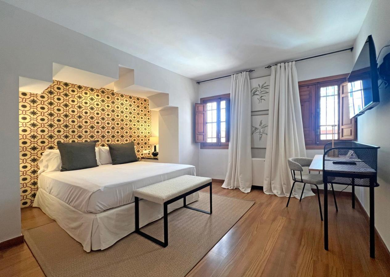 Double or Twin Room,1253405536:JPEG