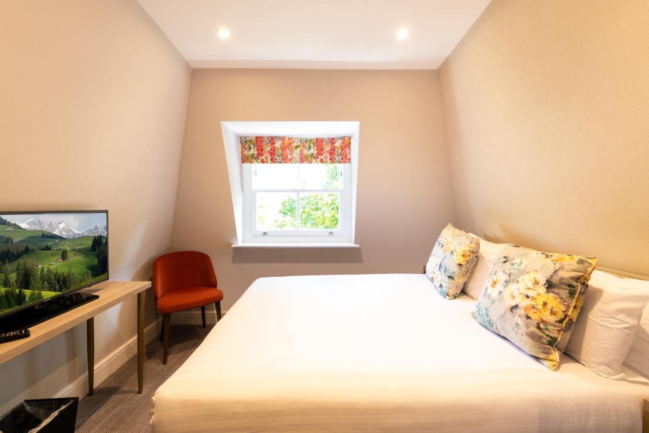 Standard Double Room,1257350344:JPEG