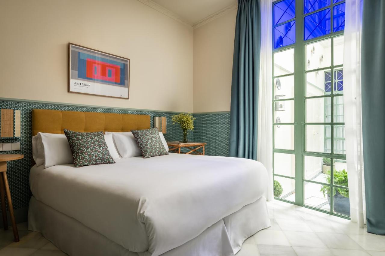 Double Room,1259136721:JPEG