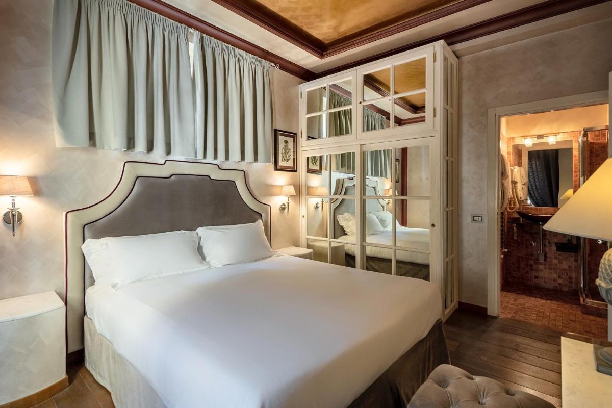 Double Room,1261141681:JPEG