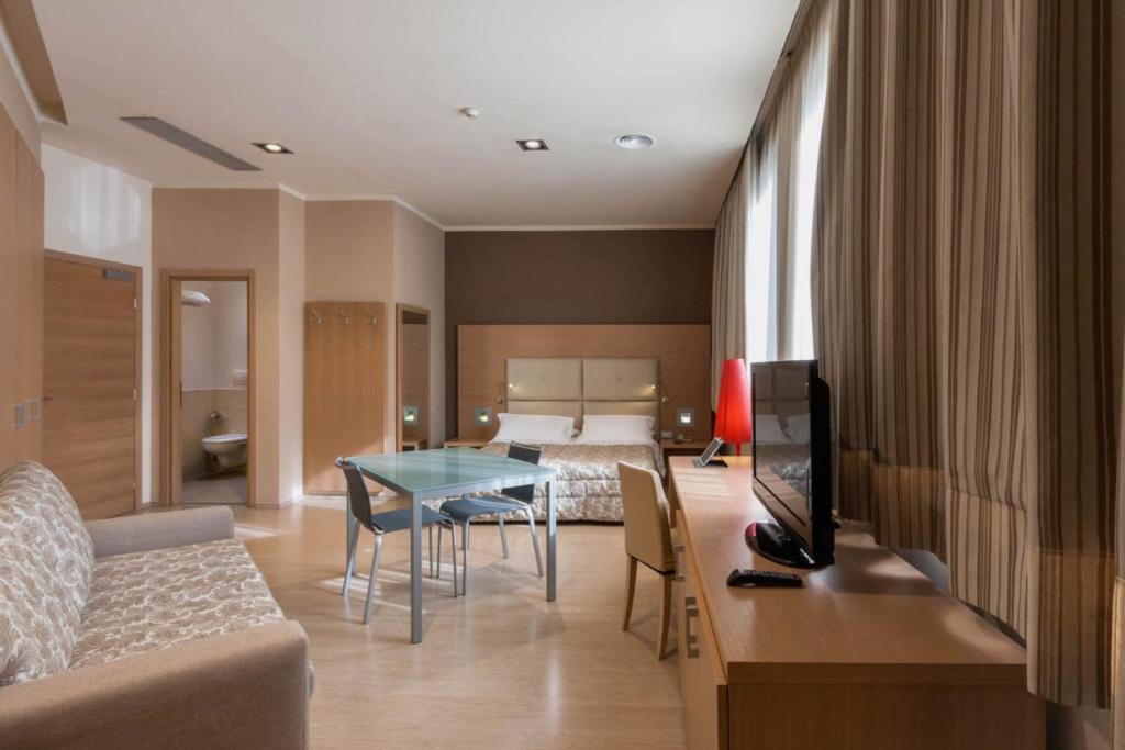 King Room,1259220016:JPEG