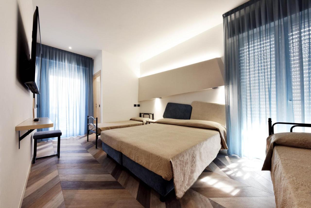 Superior Quadruple Room,1006310491:JPEG