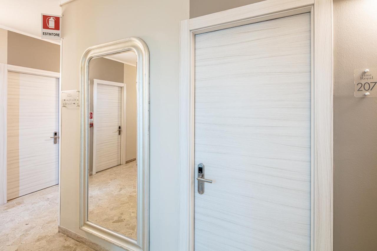 Double or Twin Room Partial Sea View