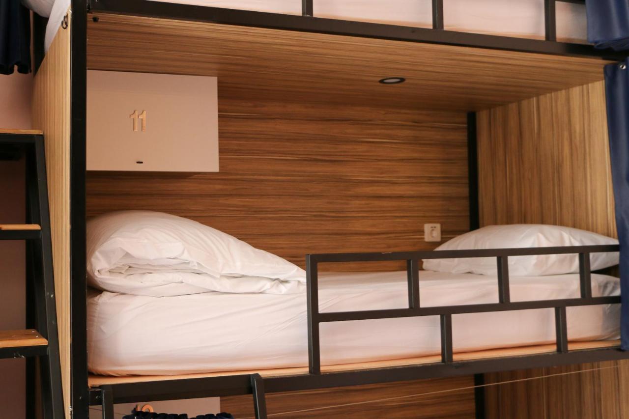 Bunk Bed Mixed Dormitory Room,1264242895:JPEG