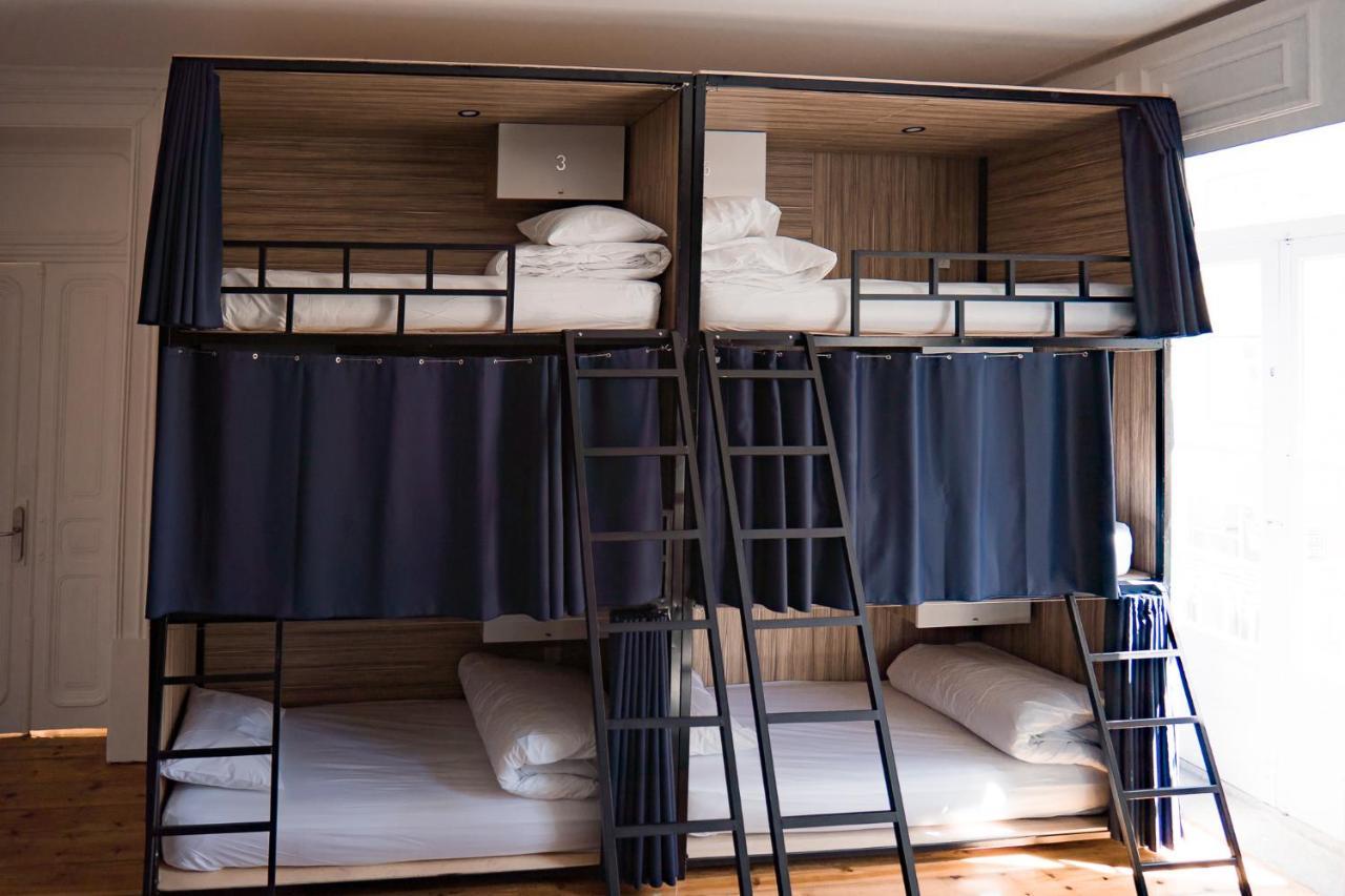 Bunk Bed Mixed Dormitory Room,1264257763:JPEG