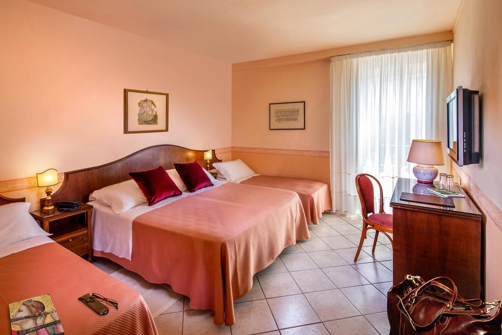 Quadruple Room,61301311:JPEG