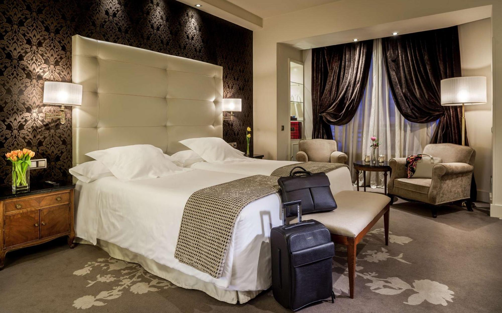Grand Premium The Wellington Club (Double or Twin),1312874182:JPEG