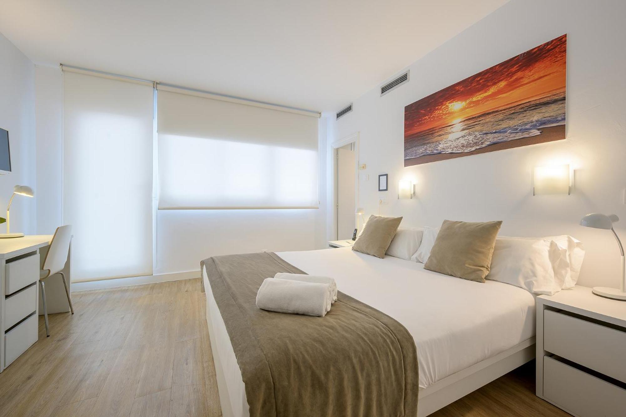 Superior Double or Twin Room Balcony,1272659998:JPEG