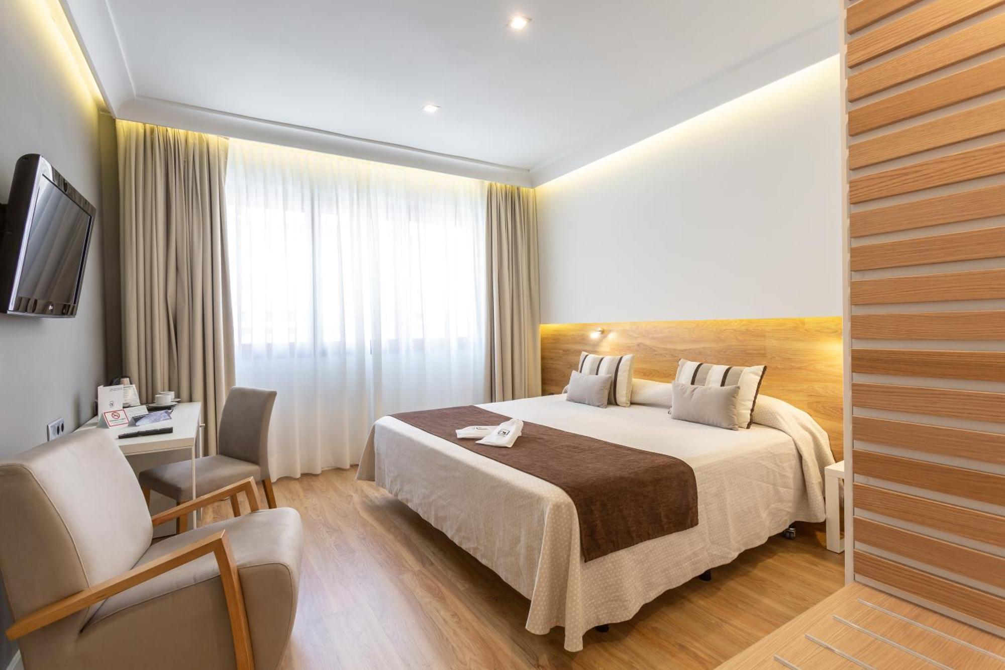 Double or Twin Room,1498482607:JPEG