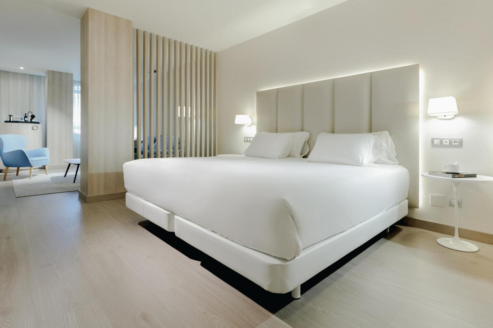 Junior Suite,1272975919:JPEG
