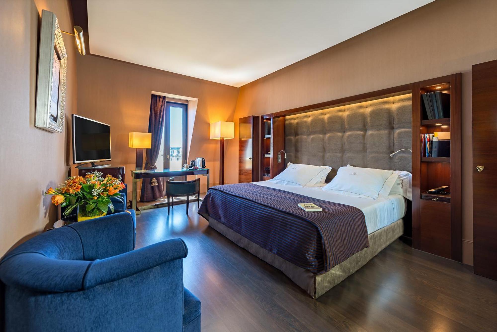 Deluxe Double or Twin Room,560489991:JPEG