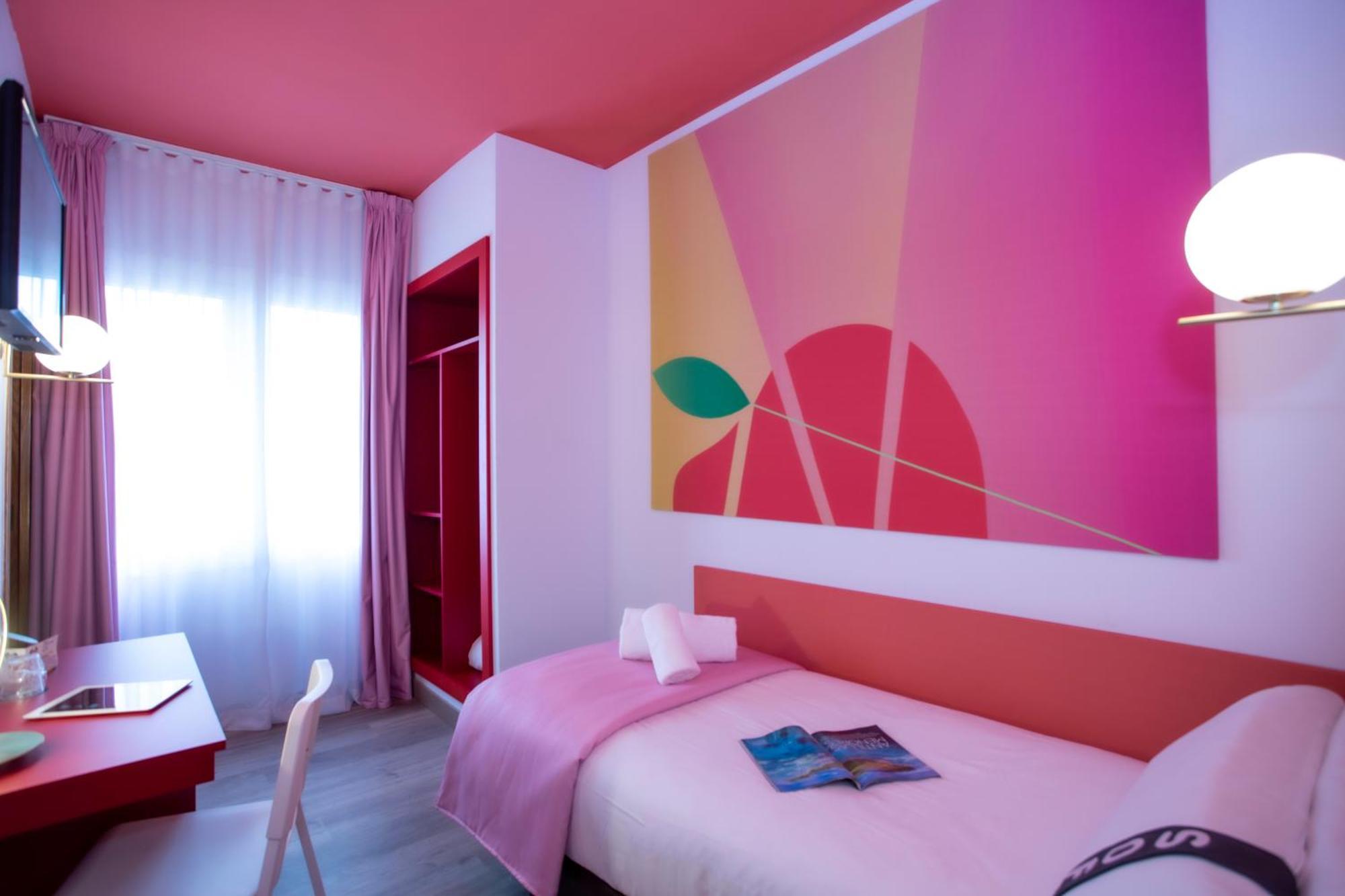 Single Budget Room