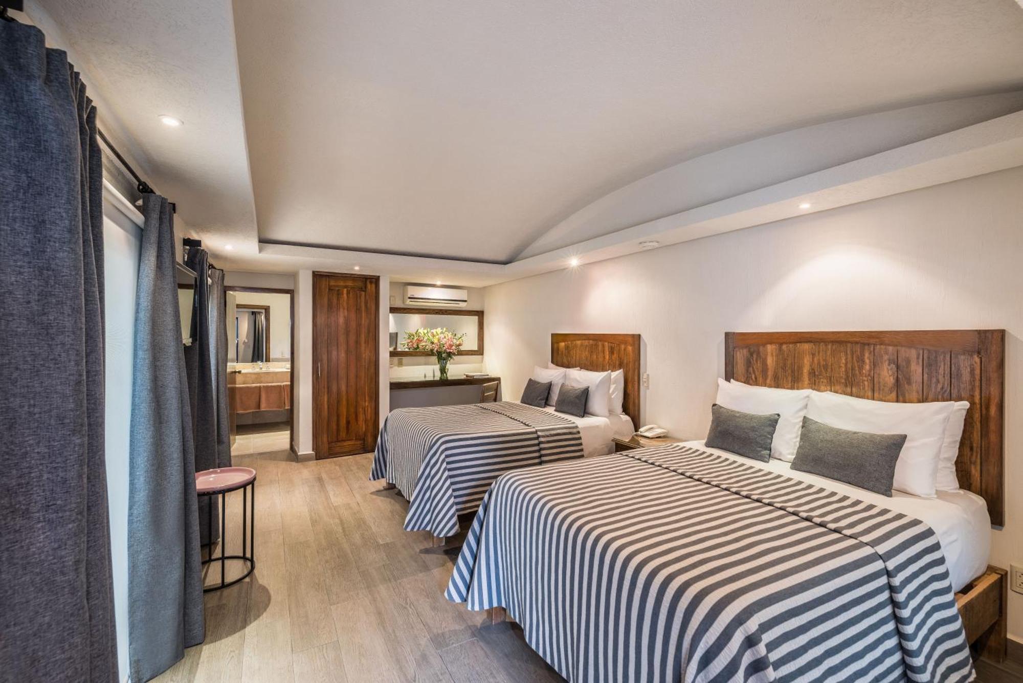 Superior Double Room,1273679323:JPEG
