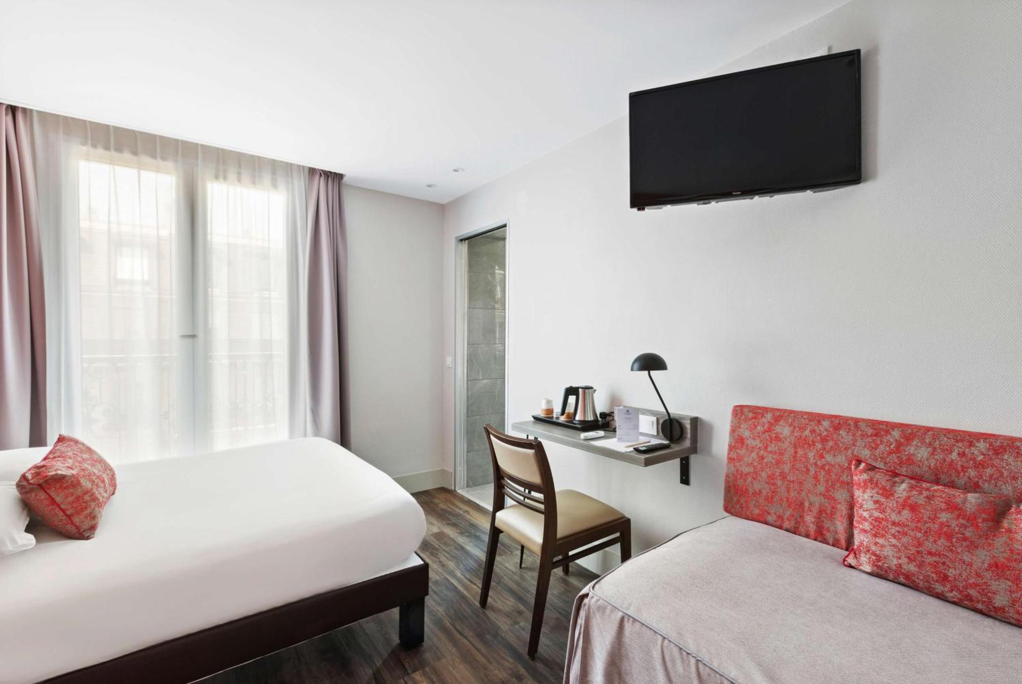 Classic Triple Room,1273923874:JPEG