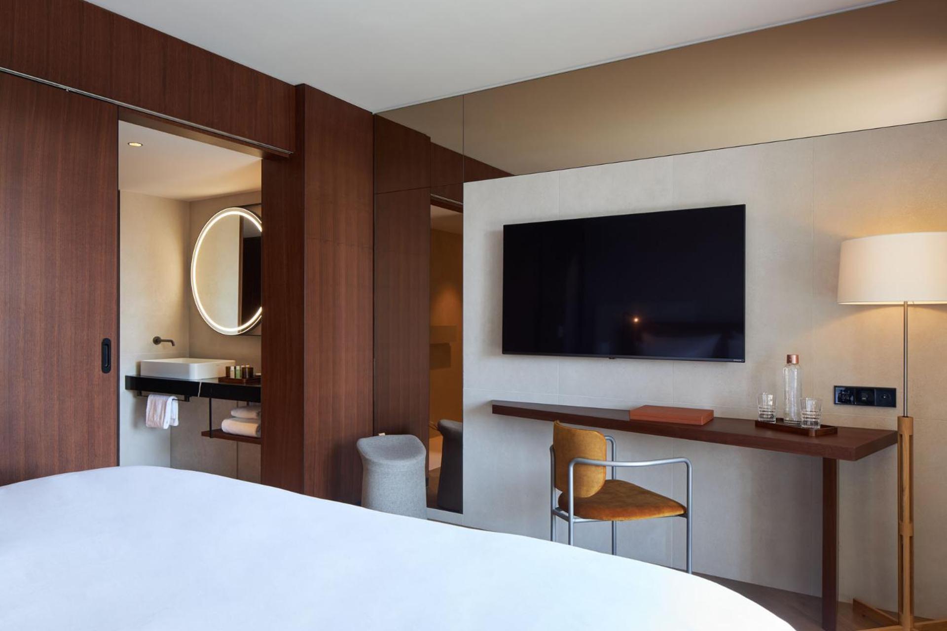Habitación Superior con balcón - Cama extragrande