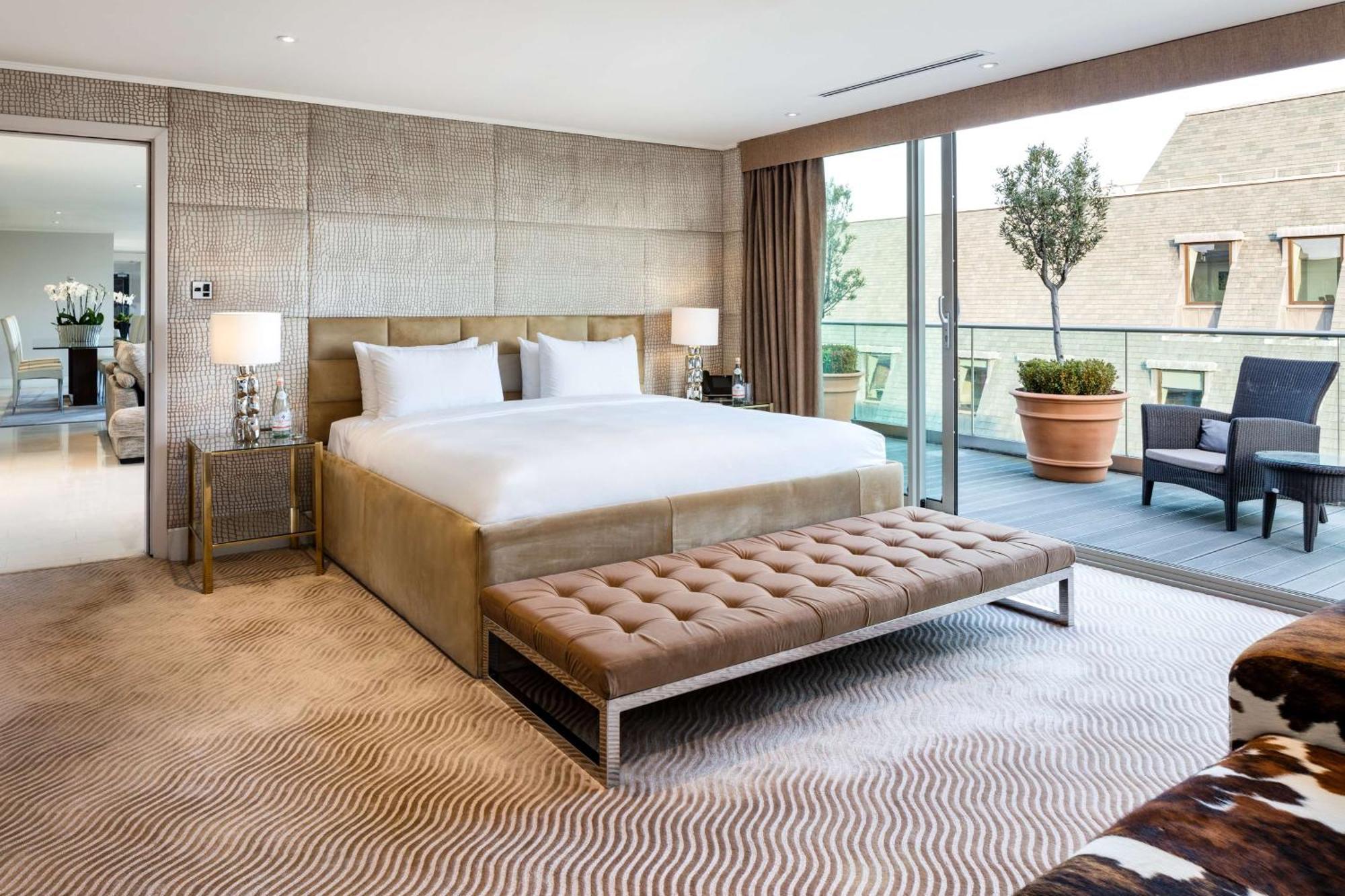 Two-Bedroom Suite,1274005351:JPEG