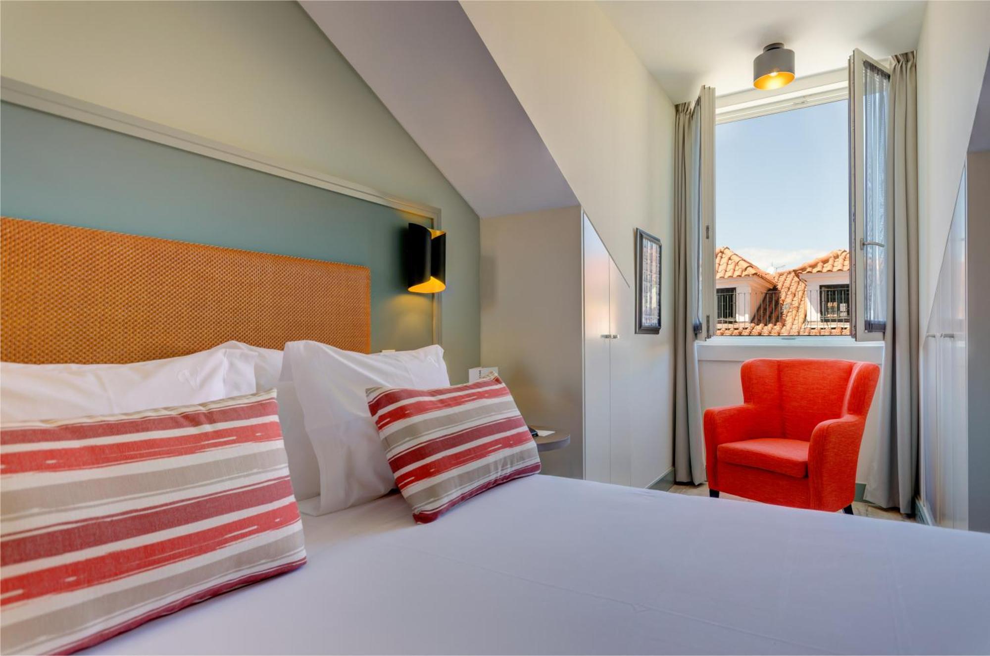 Vincci Room