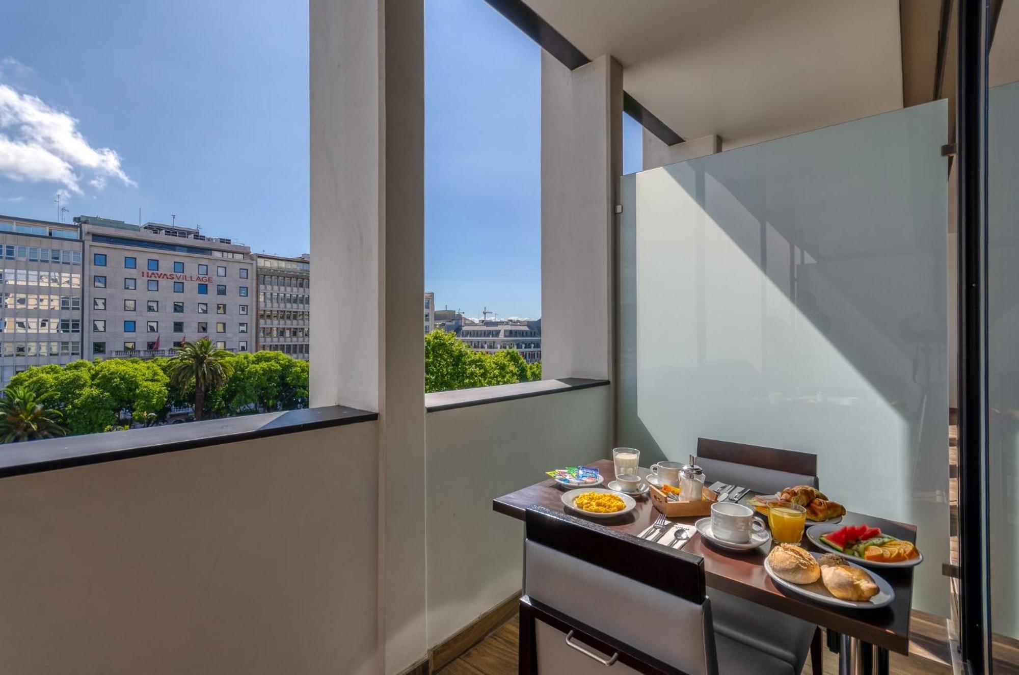 Executive Twin Room Balcony,1433223370:JPEG