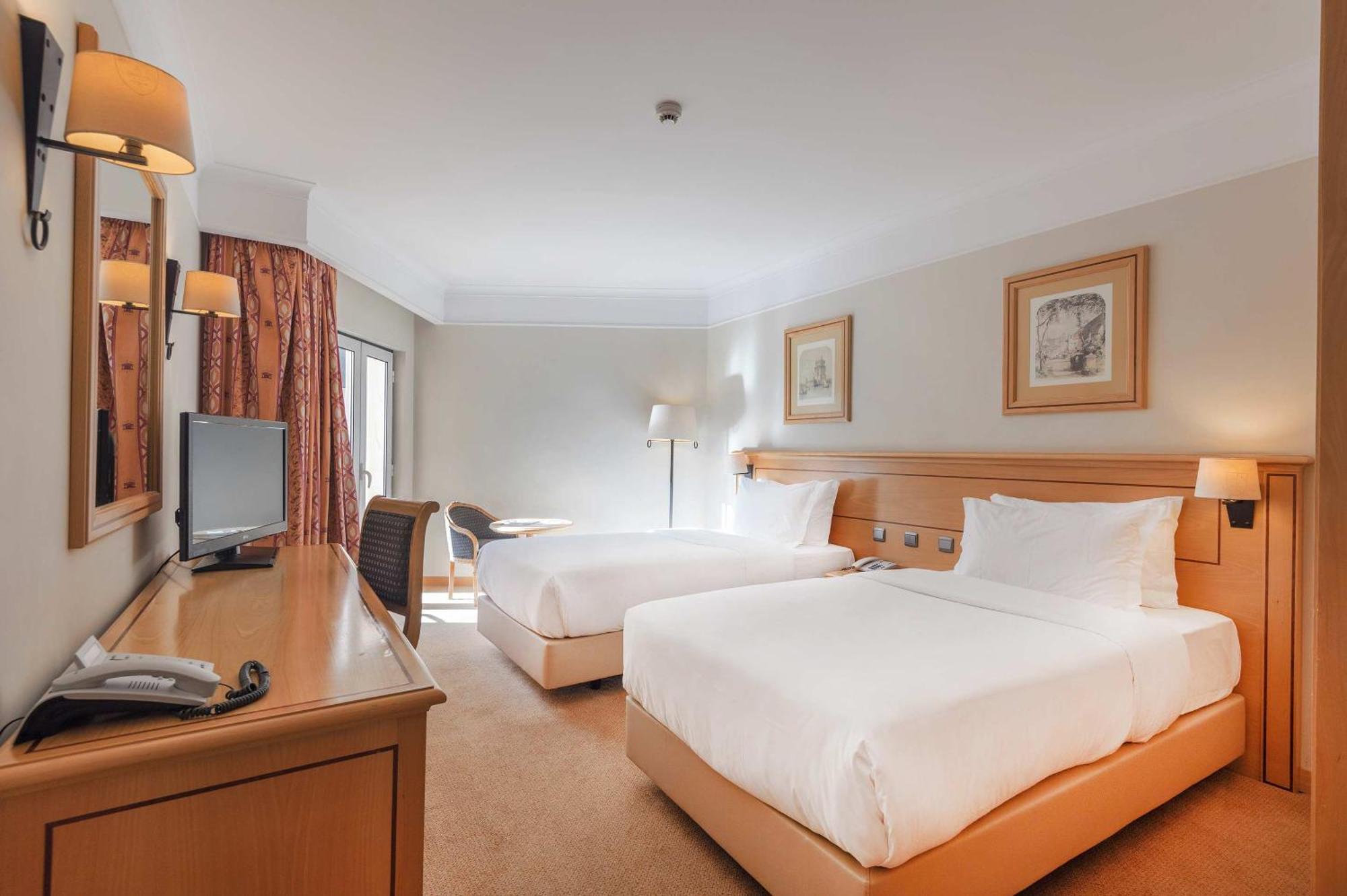 Standard Twin Room,666168489:JPEG