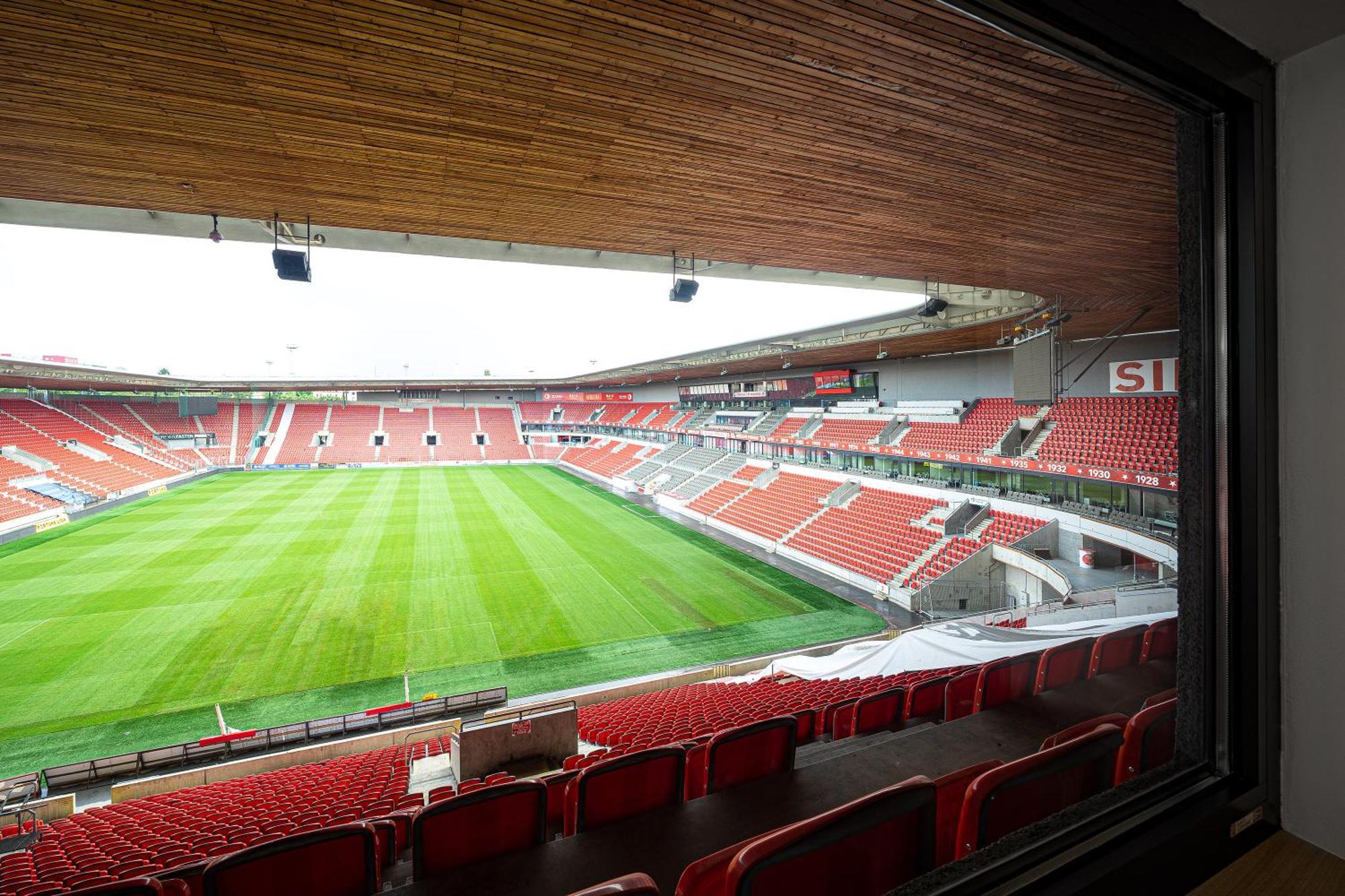 Superior Double Room Stadium View,1722901645:JPEG