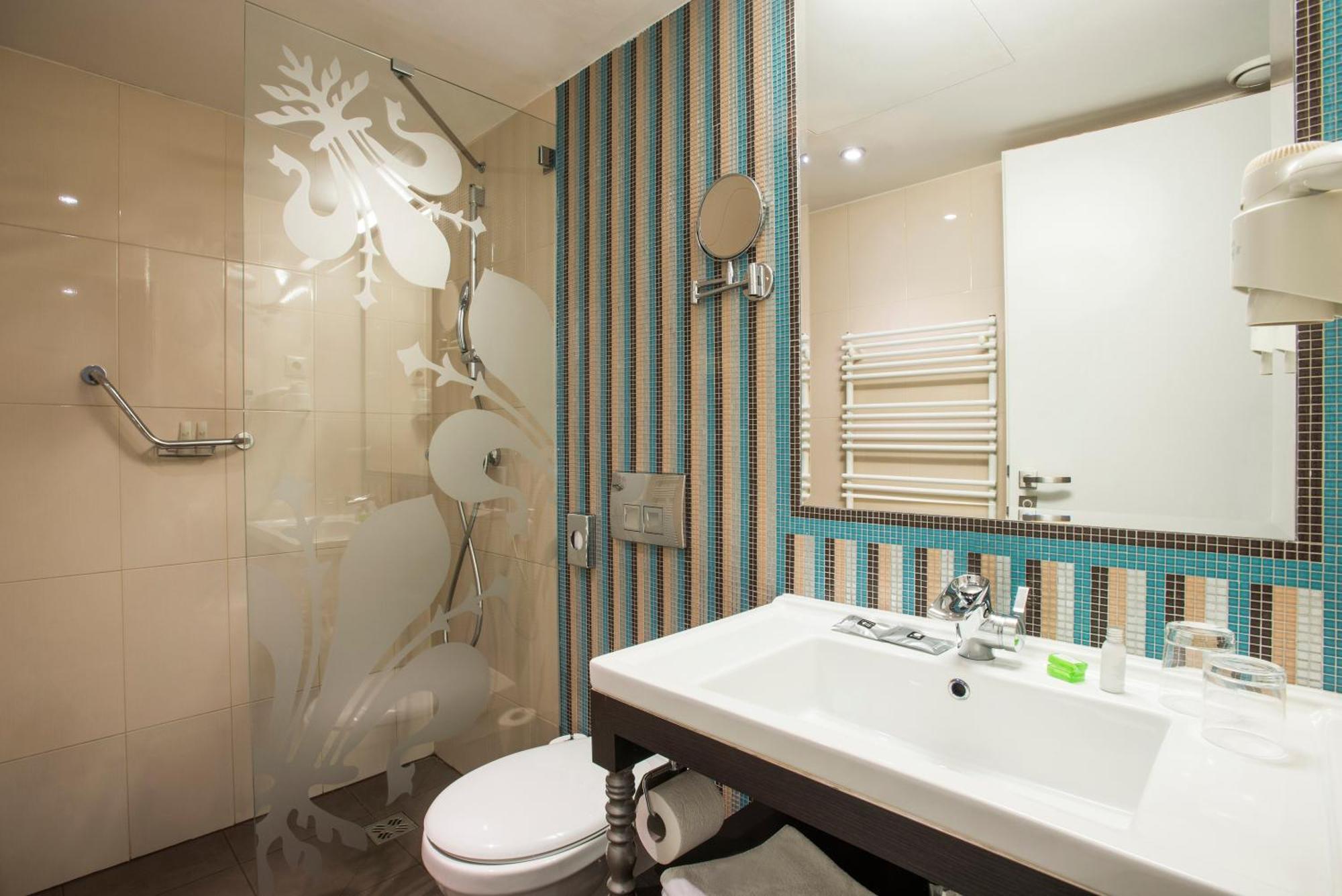 Double or Twin Room,1011592789:JPEG