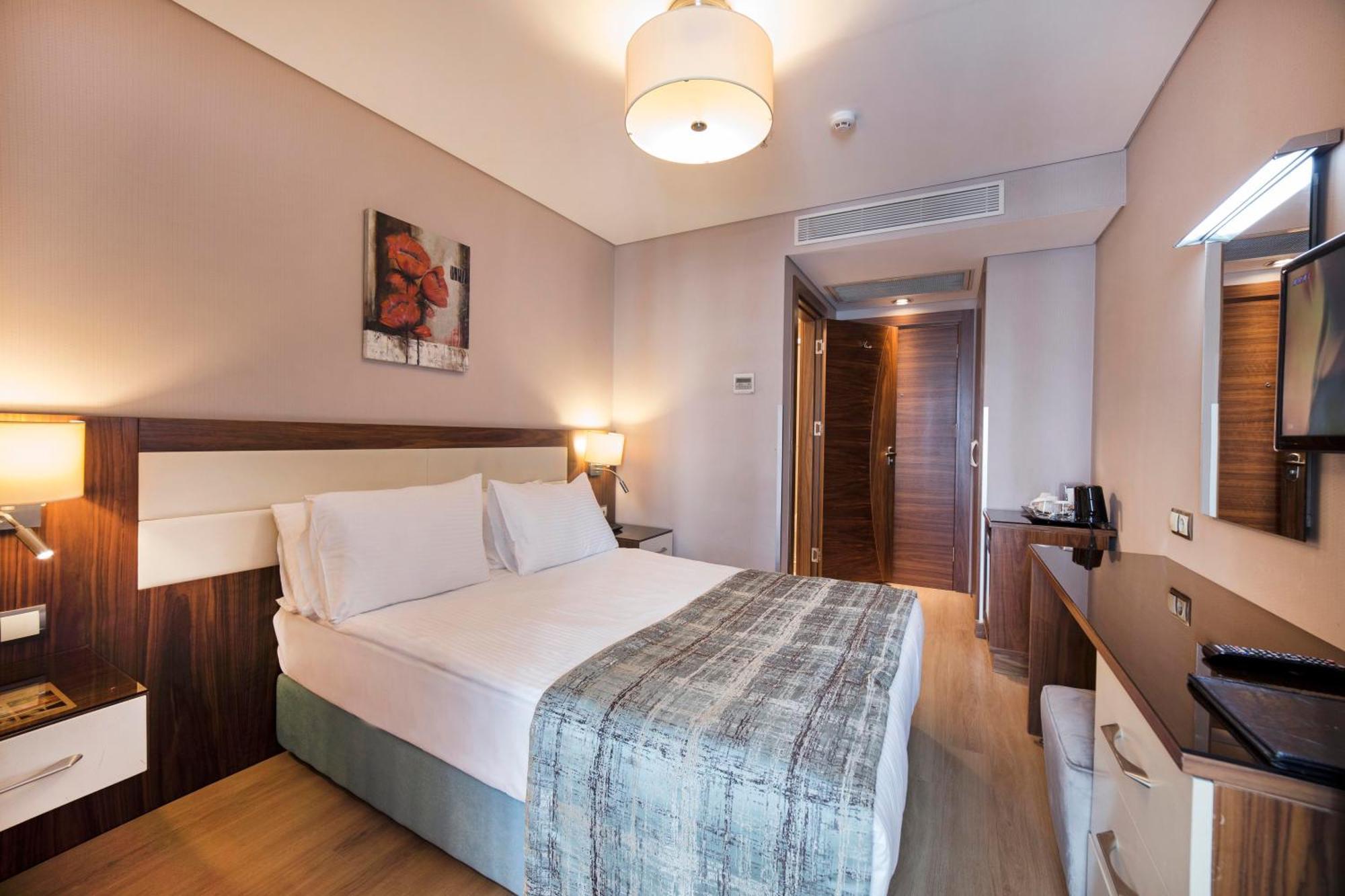 Standard Single Room,1274994718:JPEG
