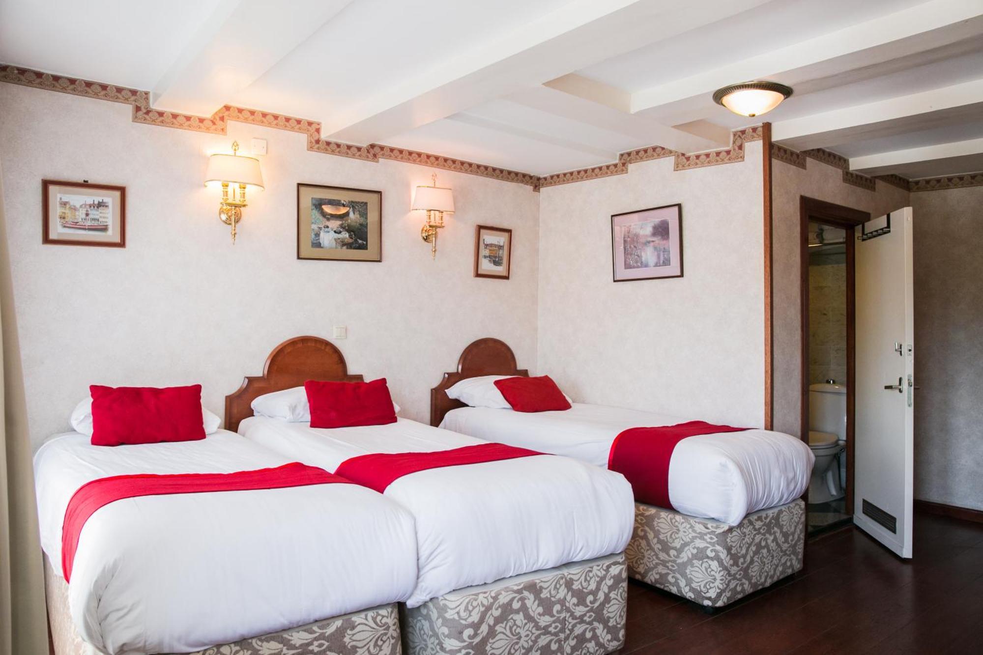 Triple Comfort Room,66632143:JPEG