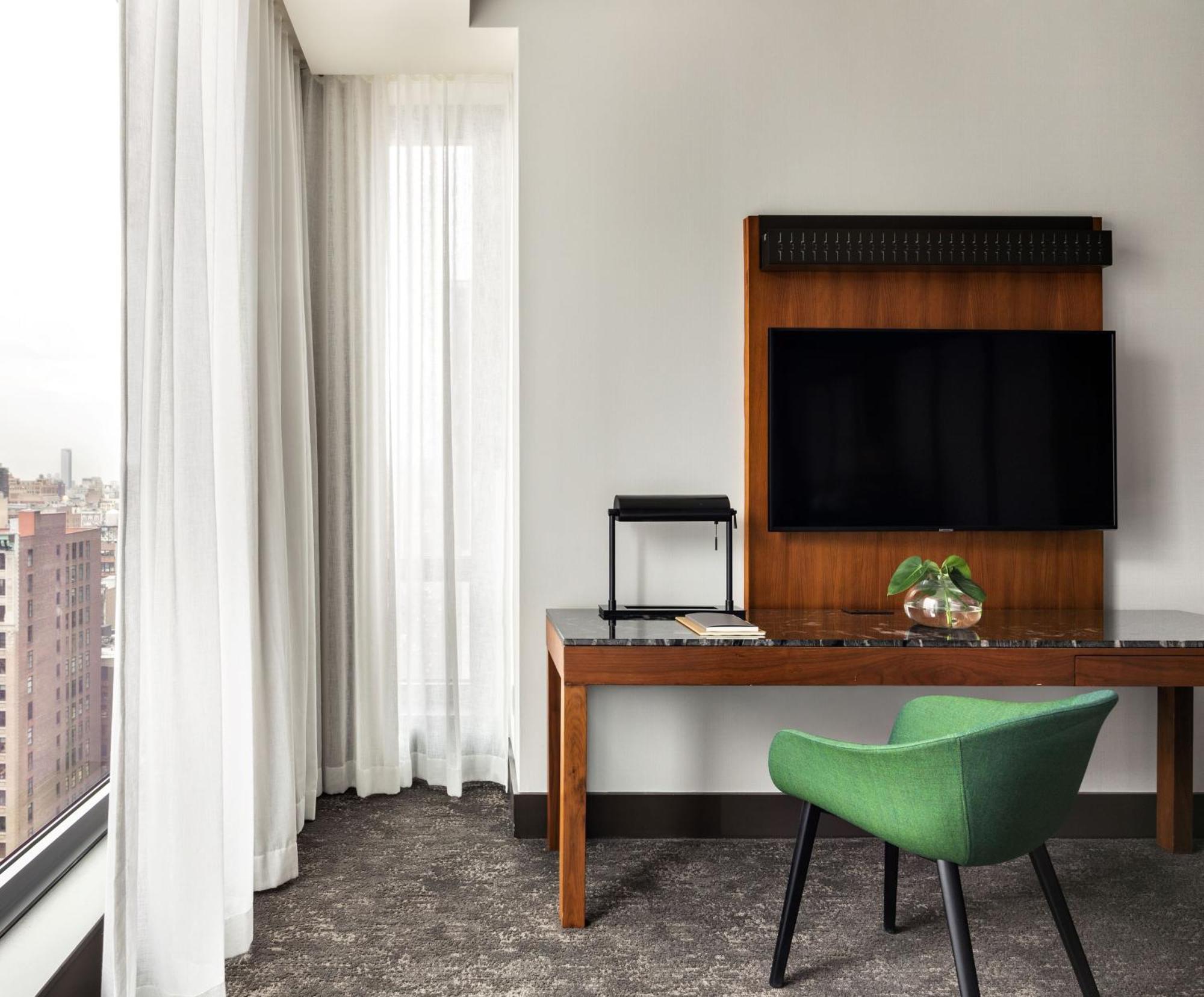 Premium King Room City View,1276059157:JPEG