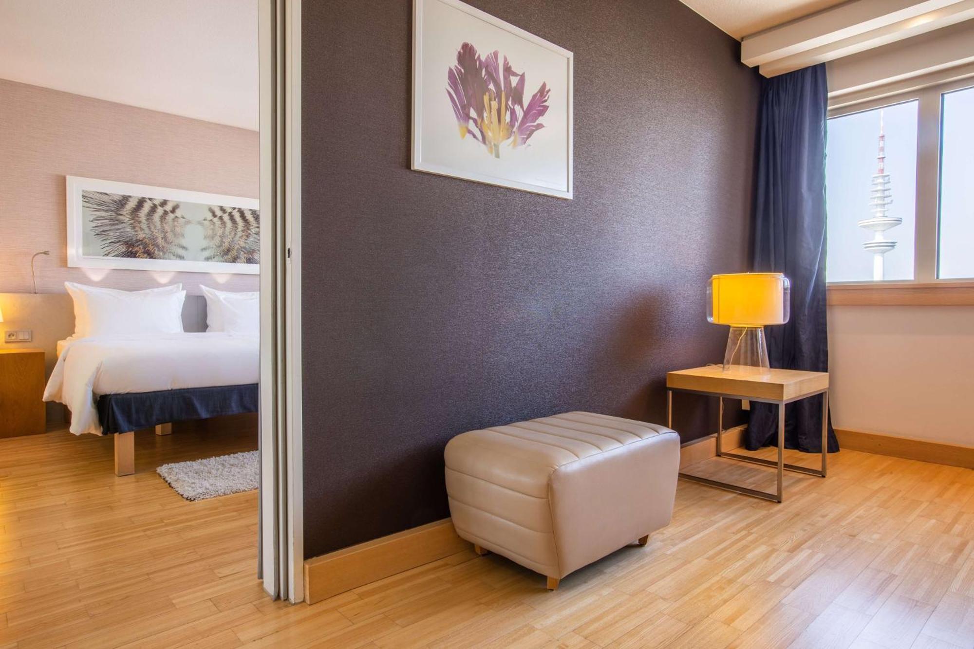 Suite with Park View,1276806145:JPEG