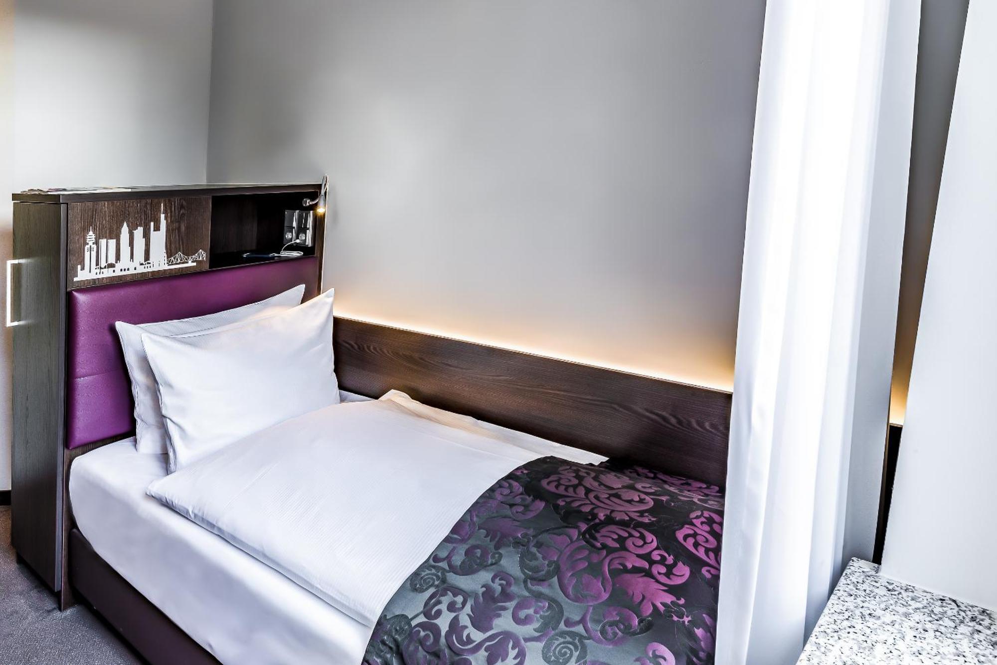 Standard Single Room,1276958875:JPEG